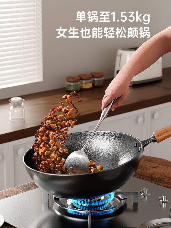 Old style iron pot - Image 4
