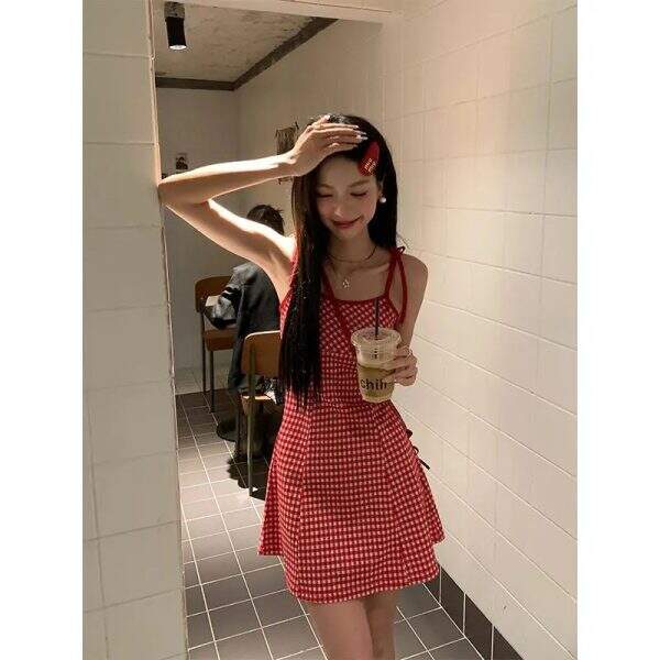 Short skirt - Image 4