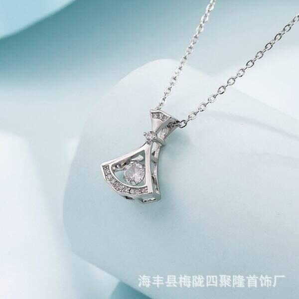 Luxury heart-shaped pendant necklace - Image 2