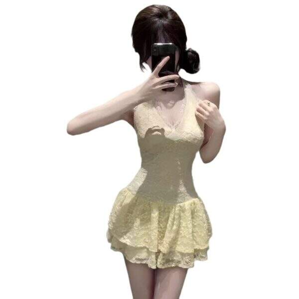 +V-neck dress with lace inside - Image 5
