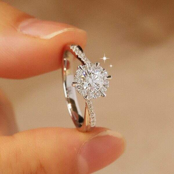 Niche design diamond ring - Image 1