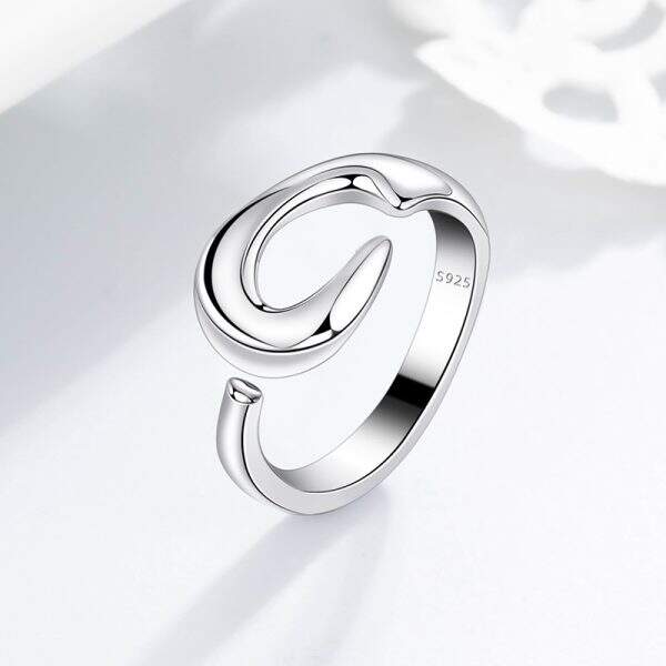 Ladies' rings designed specifically for women - Image 1