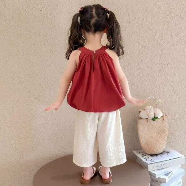 Little girl fashionable red neck hanging vest - Image 4