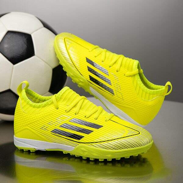 soccer shoes - Image 1