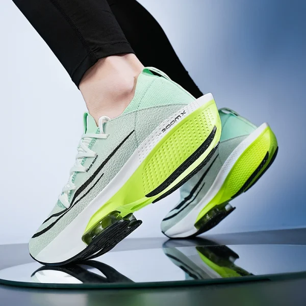 Running shoes for men - Image 5