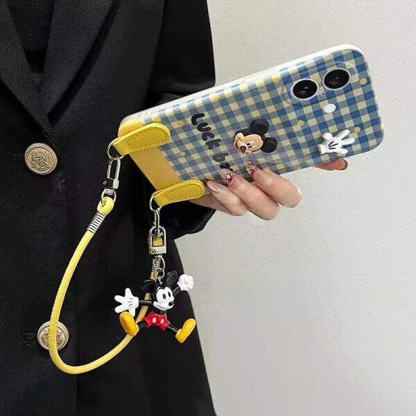 Mickey Mouse phone case - Image 3