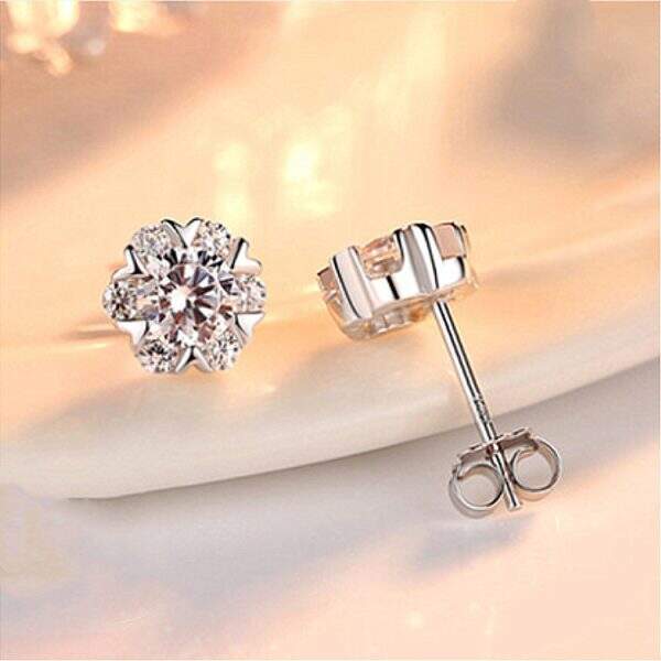Ear studs - Image 4