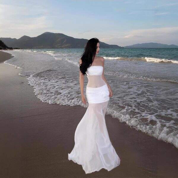 Mesh strapless dress - Image 5