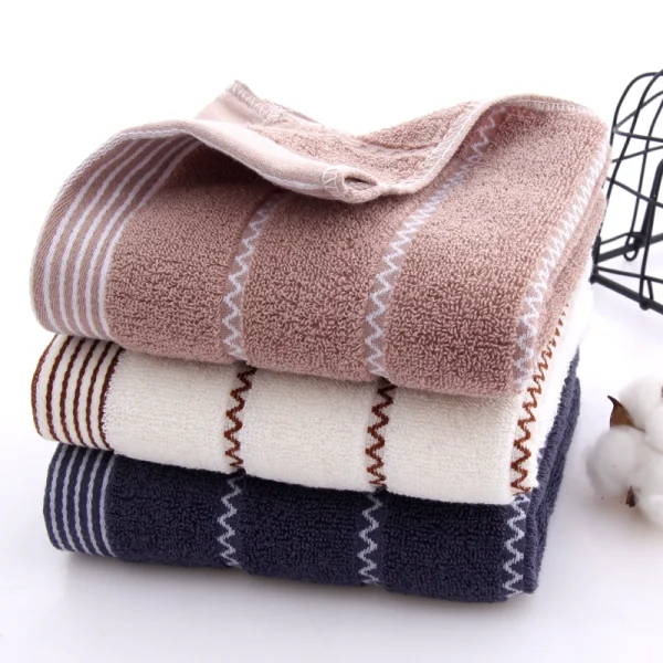 Towel made of pure cotton - Image 1