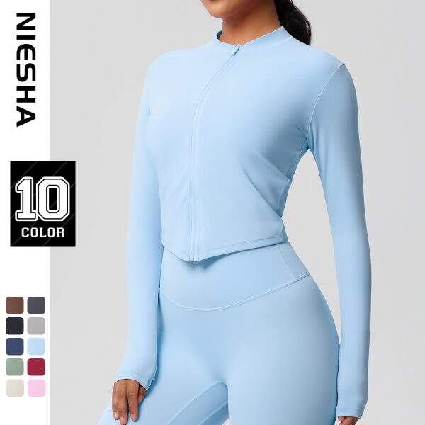 Tight fitting sportswear - Image 1