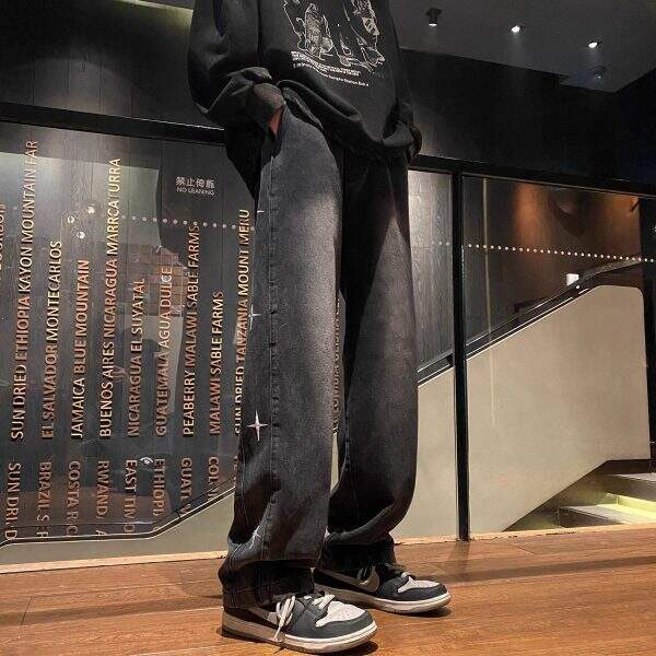 Washed Embroidered Jeans for Men - Image 3