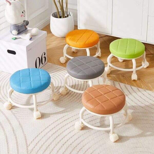 Small stool with wheels - Image 2