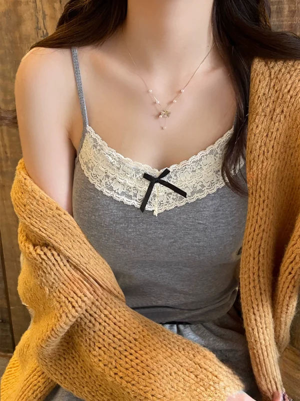 White camisole vest for women - Image 2
