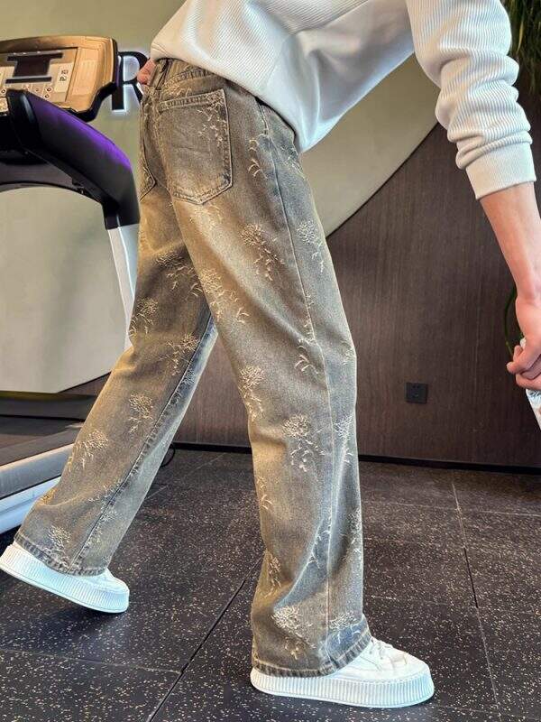 High end straight leg jeans for men - Image 2