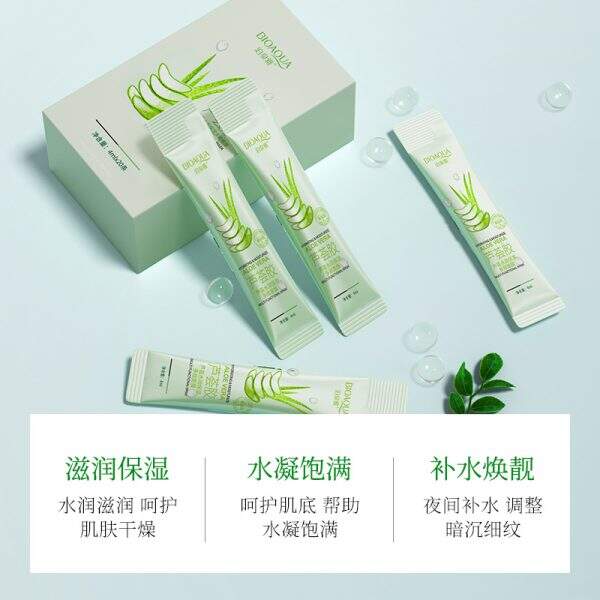 A facial mask that moisturizes, nourishes and softens the skin. - Image 3