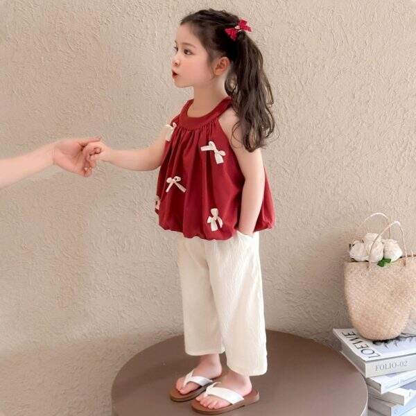 Little girl fashionable red neck hanging vest - Image 2