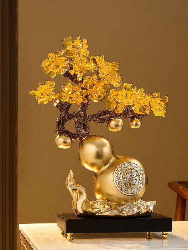 The gourd shaped ornament in the living room - Image 2