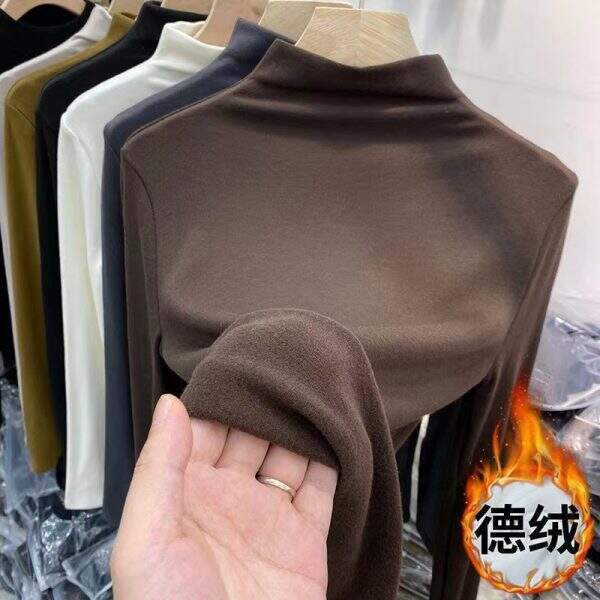 Women's long sleeved T-shirt - Image 1