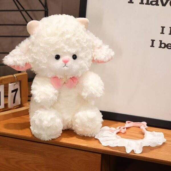 Little lamb doll plush toy - Image 3