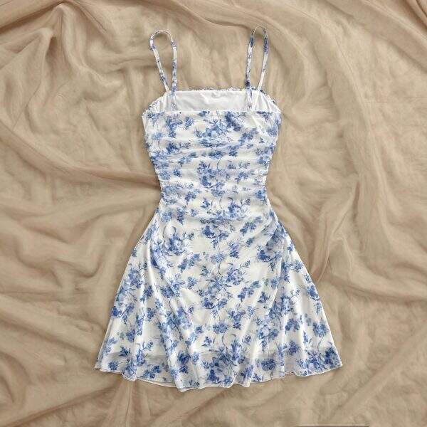 women's clothing - Image 3