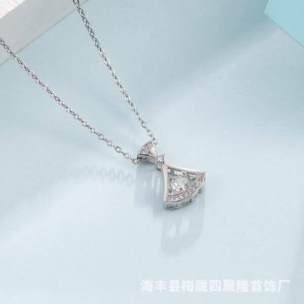 Luxury heart-shaped pendant necklace - Image 3