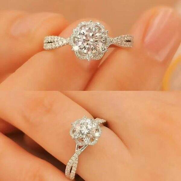 Flower shaped ring - Image 1
