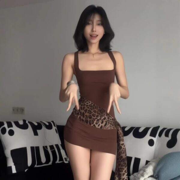 Sexy leopard print dress - Image 1