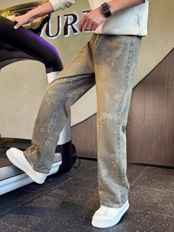High end straight leg jeans for men - Image 3