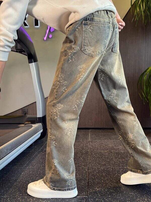 High end straight leg jeans for men - Image 5