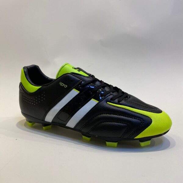 soccer shoes - Image 1
