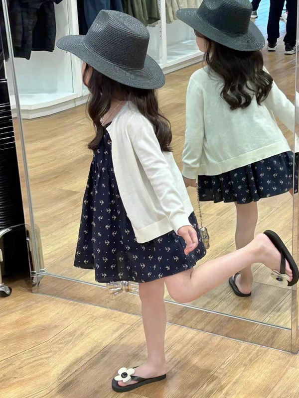 girl's dress - Image 4
