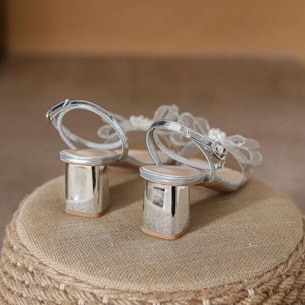 Pearl decorated coarse heeled sandals - Image 4