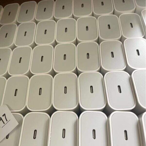 PD20W mobile phone charger, with three standards from China, the United States, and Europe - Image 1