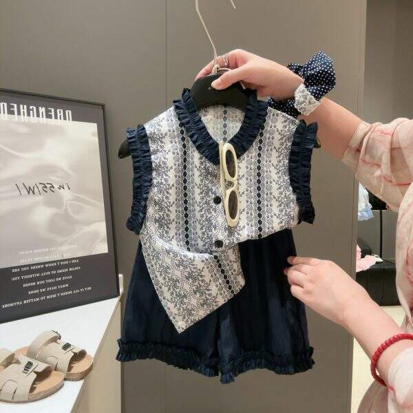 Girls' summer outfit set - Image 1
