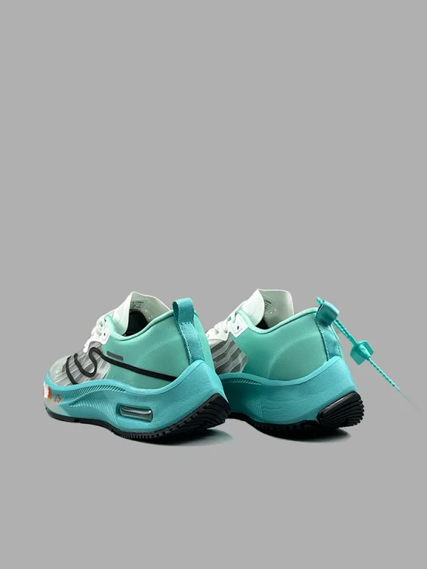 Running shoes - Image 4