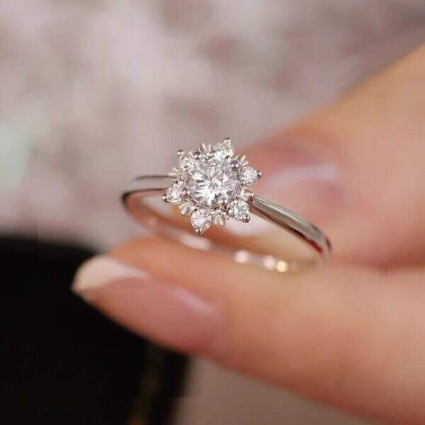 Moissanite Diamond Ring - Image 4