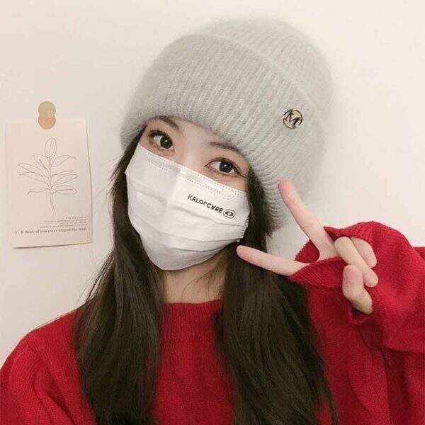 Knitted Hat Girl - Image 3
