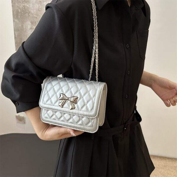 The most popular small shoulder bag - Image 2