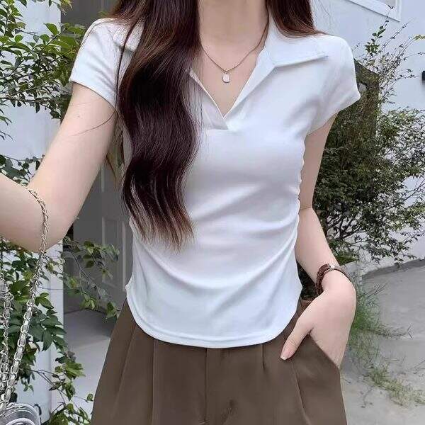 Women's short sleeved T-shirt - Image 3