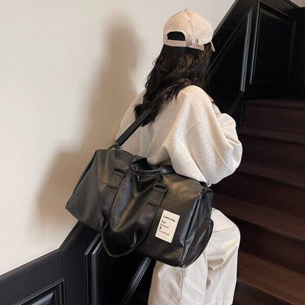 Travel bags for men and women - Image 2