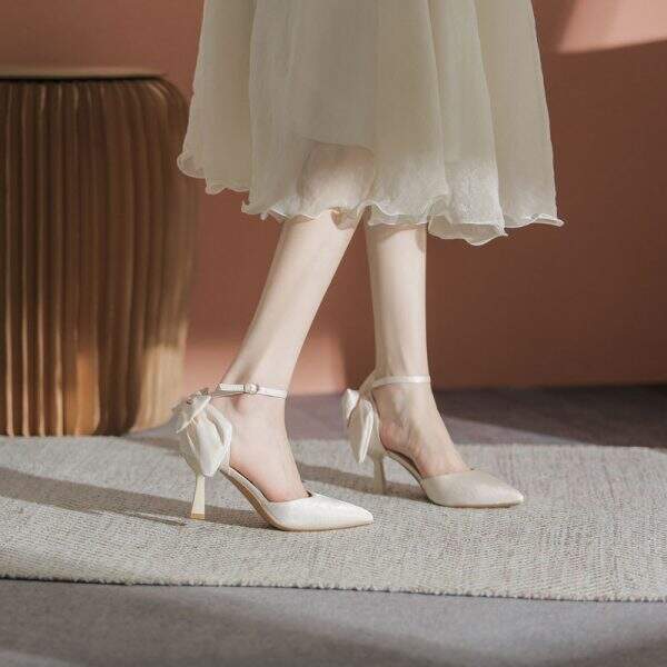 Ladies' pointed high heels - Image 2