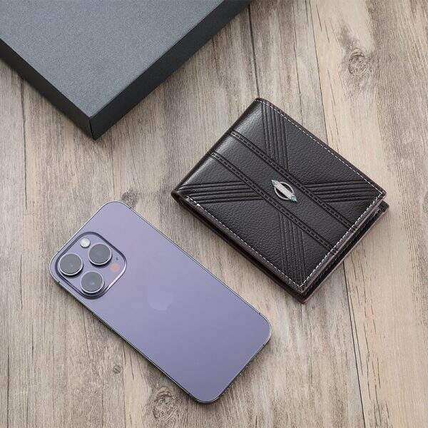Men's soft leather wallet, waterproof - Image 4