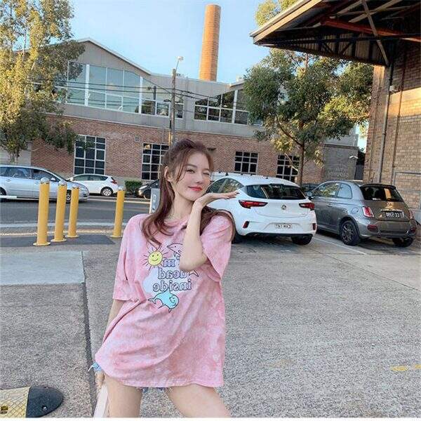 Women's tie dye cartoon shirt - Image 3