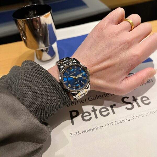 Waterproof Fashion Watch - Image 1