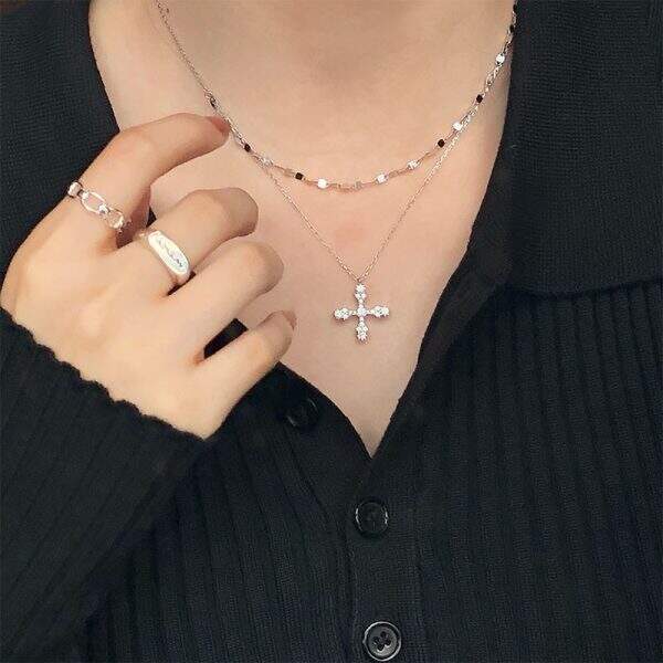 Luxury Cross Necklace - Image 3