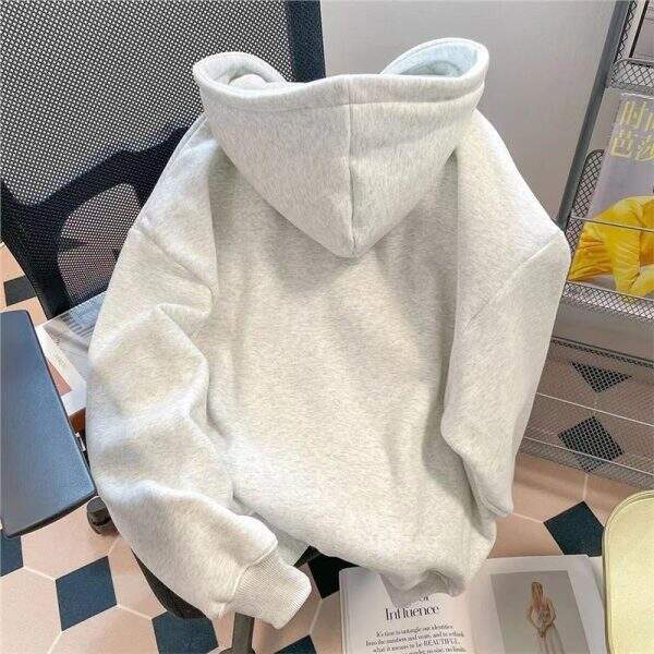 Velvet hooded sweater - Image 5